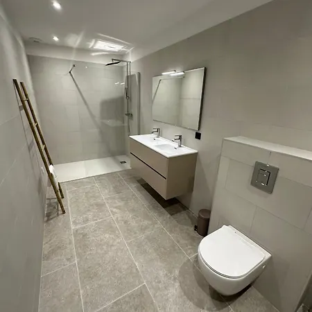 Du Chateau D'eau * Porticcio (Corsica)