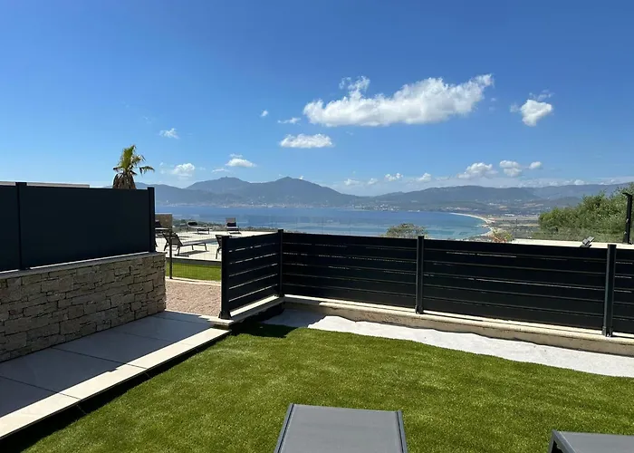 Du Chateau D'eau Appartement